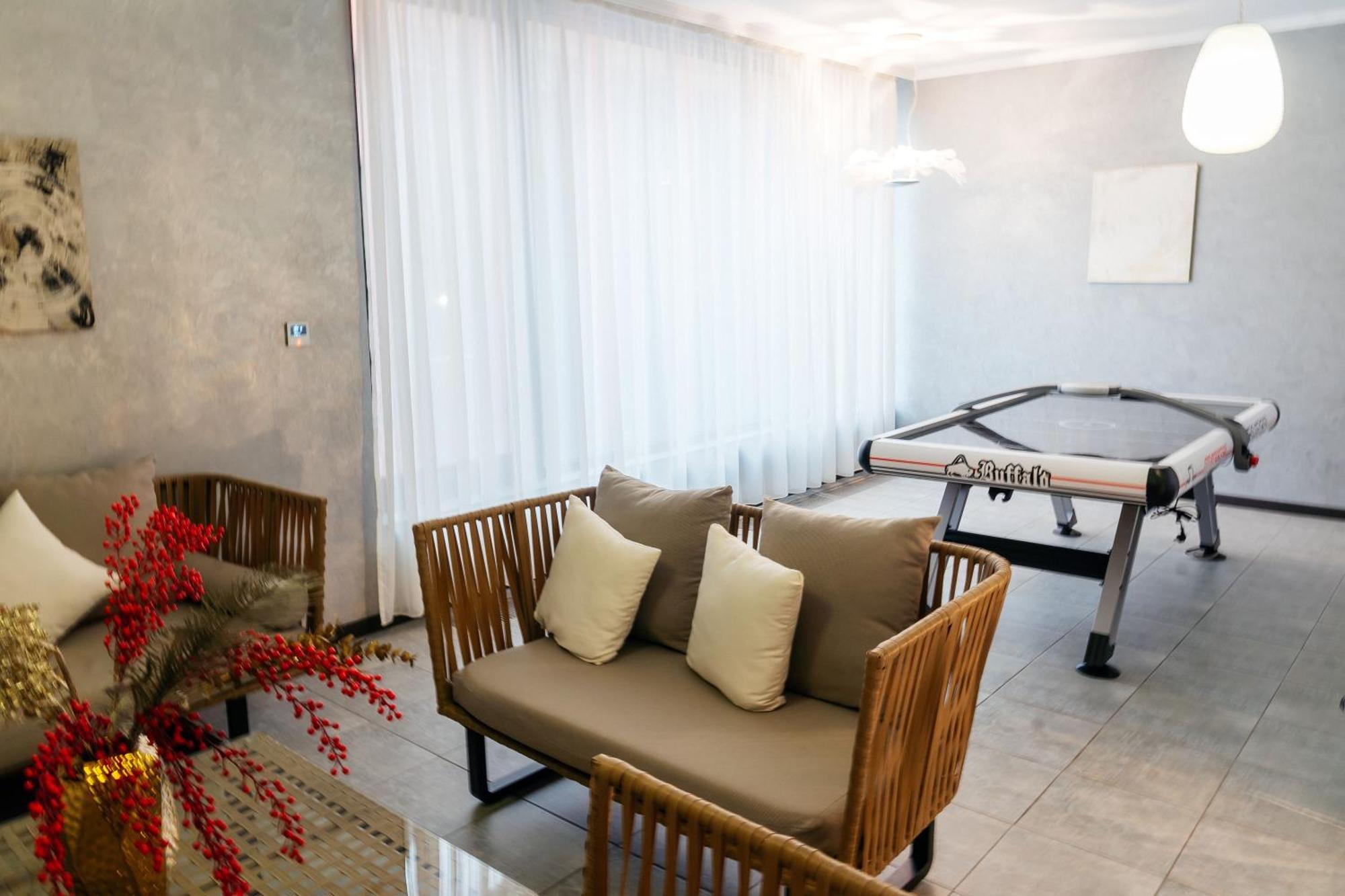Sulo Vip Spa Atyraū Exterior foto